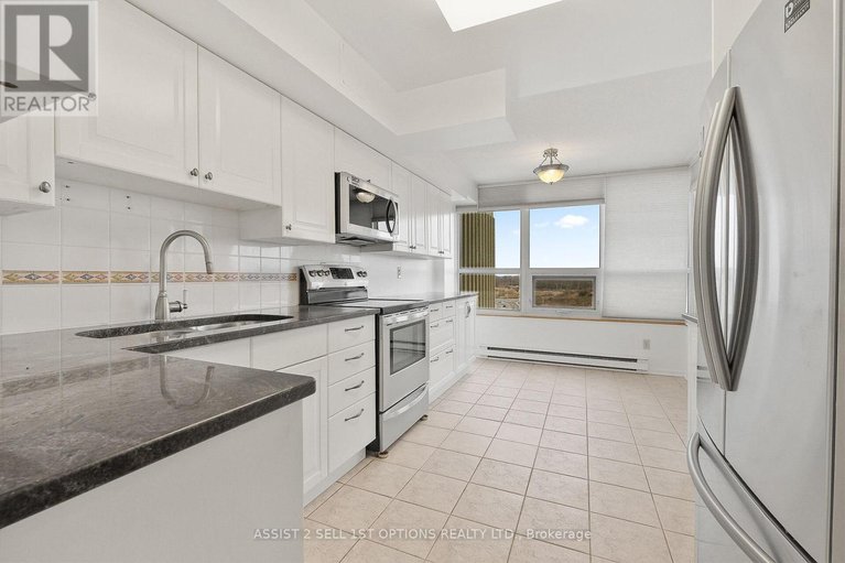 29548109/807-1500-riverside-drive/riverview-park/ottawa/ontario/K1G4J4_17