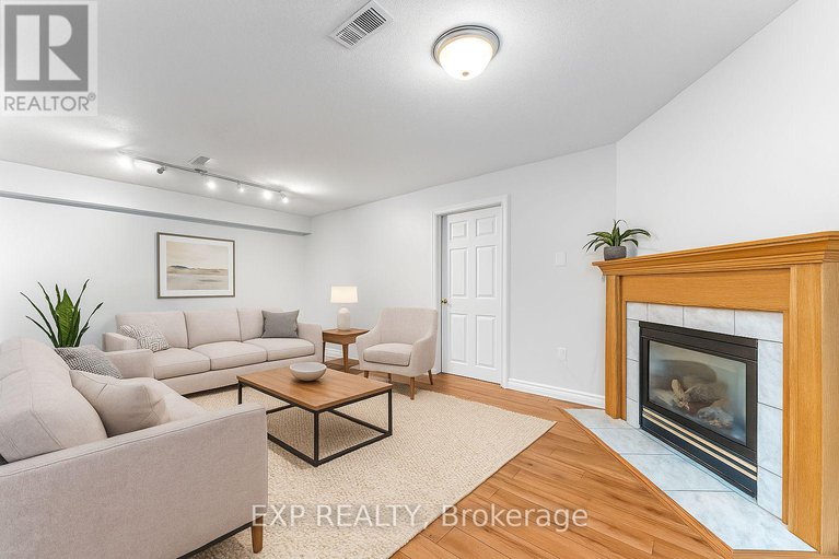 29142305/14-drumso-street/hunt-club-parkgreenboro/ottawa/ontario/K1T3Y2_24