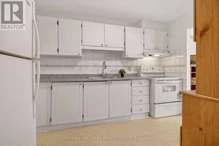 29157375/1001-665-bathgate-drive/carson-meadows/ottawa/ontario/K1K3Y4_31