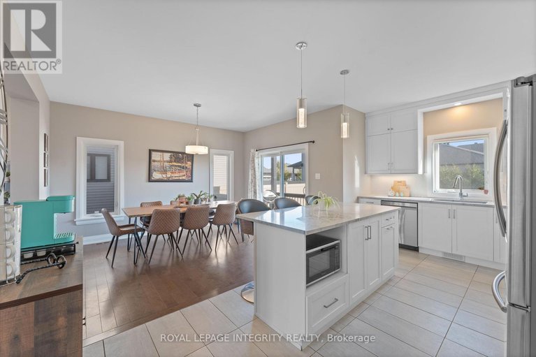 29229287/156-lyon-street/embrun/russell/ontario/K0A1W0_7