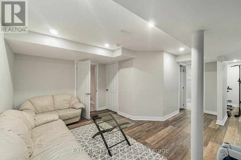 29624388/350-sweetclover-way/avalon-west/ottawa/ontario/K4A1E6_30