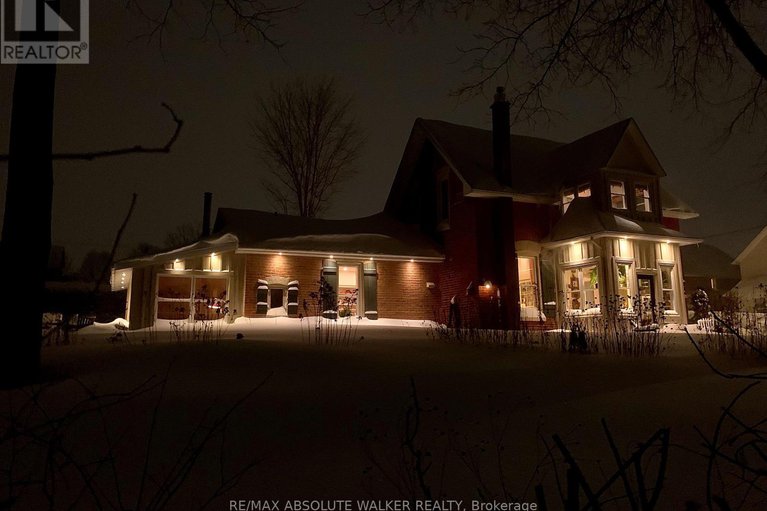 29043772/40-thomas-street/almonte/mississippi-mills/ontario/K0A1A0_37