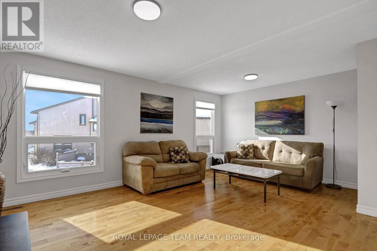 29338686/35-2027-stonehenge-crescent/pineview/ottawa/ontario/K1B4N7_12