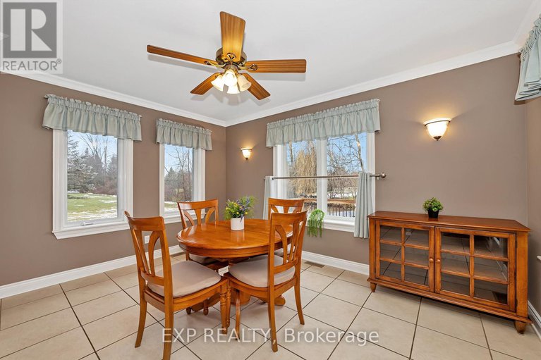 29132948/60-pioneer-drive/north-grenville-twp-kemptville-south/north-grenville/ontario/K0G1J0_16