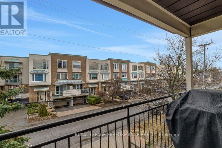 29619471/2d-4-columbus-avenue/overbrook/ottawa/ontario/K1K1R3_18