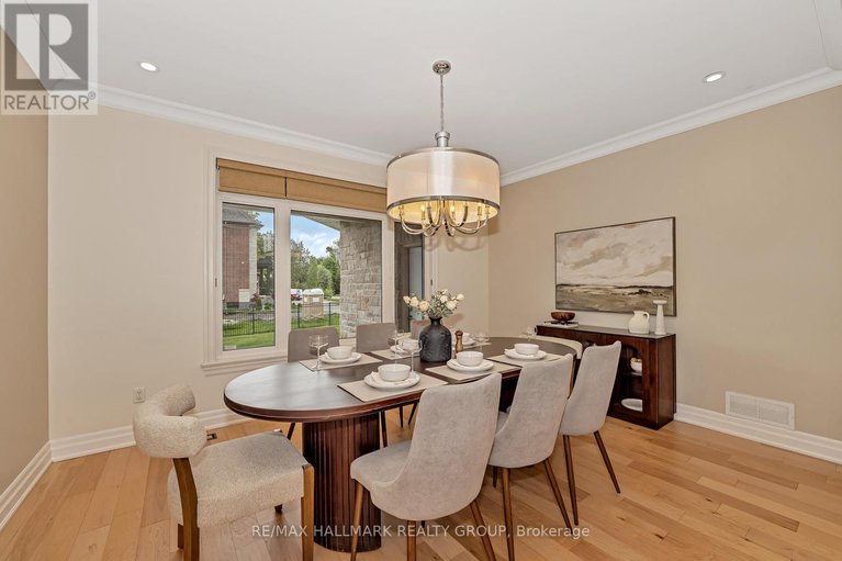 28423041/5813-red-castle-ridge/manotick-east-to-manotick-station/ottawa/ontario/K4M0A4_14