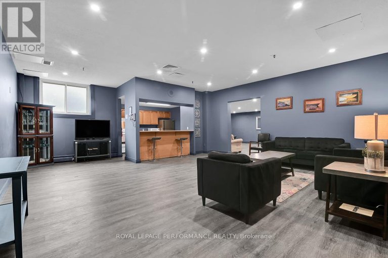 29539464/505-2650-southvale-crescent/sheffield-glenindustrial-park/ottawa/ontario/K1B4S9_31