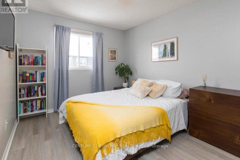 29486485/167-romina-street/emerald-meadowstrailwest/ottawa/ontario/K2S0J3_22