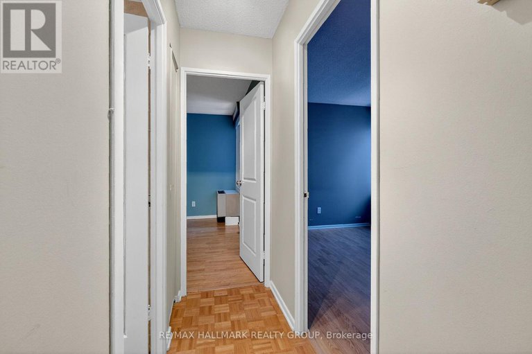 29424745/705-141-somerset-street-w/ottawa-centregolden-triangle/ottawa/ontario/K2P2H1_31