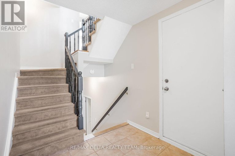 28606740/1387-beaucourt-place/fallingbrookridgemount/ottawa/ontario/K4A1W3_17