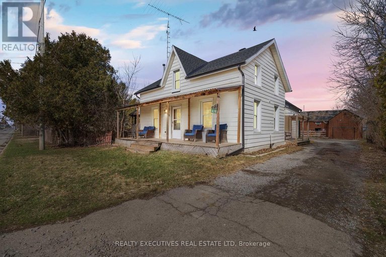 29627788/416-main-street/winchester/north-dundas/ontario/K0C2K0_1