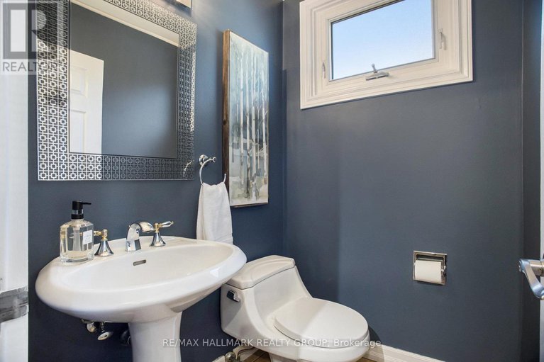 28913278/2346-ryder-street/urbandale-acres/ottawa/ontario/K1H6X6_14
