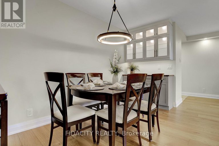 29082045/908-1195-richmond-road/woodroffe/ottawa/ontario/K2B8E4_8