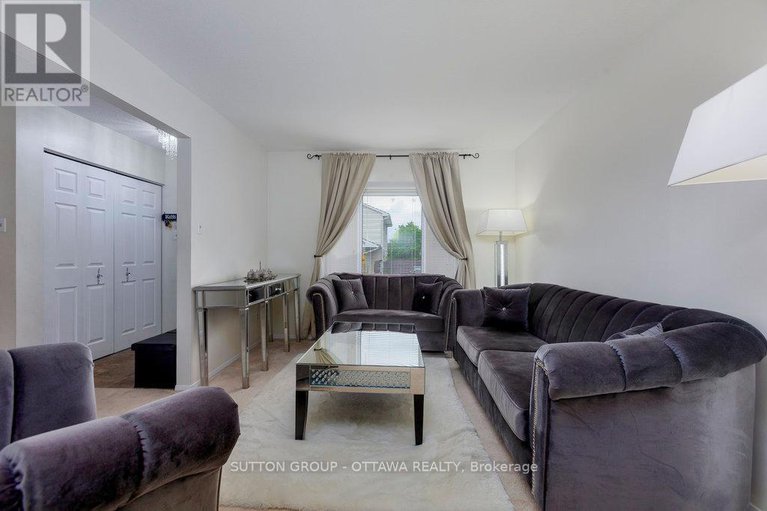 28553457/1951-greenvale-lane/chateauneuf/ottawa/ontario/K1C6E2_6