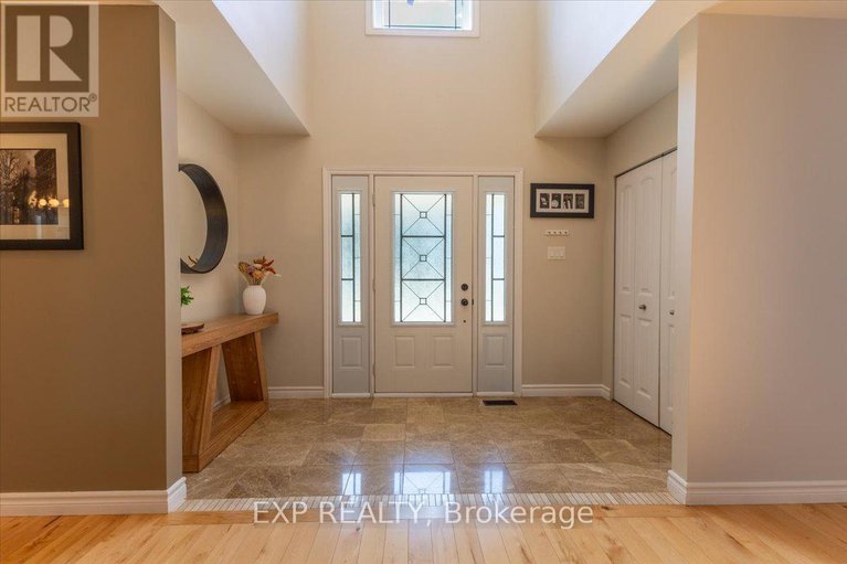 28879603/6719-deer-run-place/rideau-twp-s-of-reg-rd-6-w-of-mccordick-rd/ottawa/ontario/K0A2T0_4