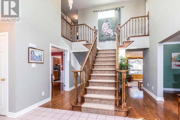 29408101/182-palomino-drive/bridlewood/ottawa/ontario/K2M1P2_12