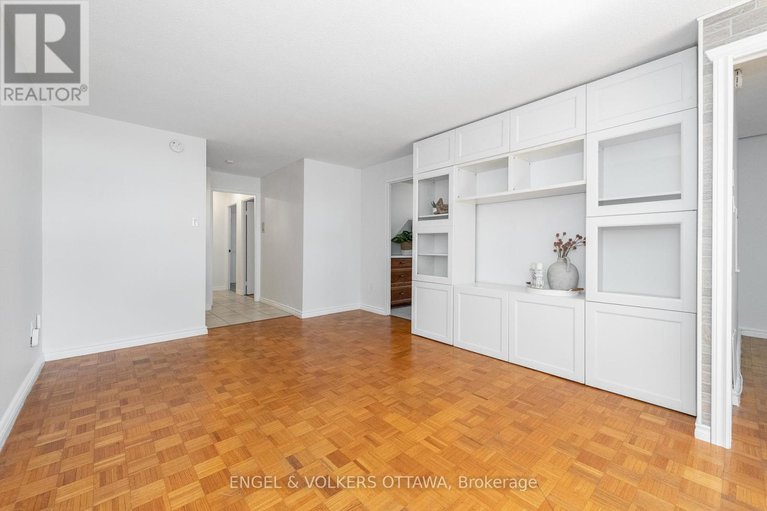 28759787/8-1356-meadowlands-drive-e/borden-farmstewart-farmcarleton-heightsparkwood-hills/ottawa/ontario/K2E6K6_10