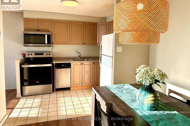 29212517/707-20-chesterton-drive/borden-farmstewart-farmcarleton-heightsparkwood-hills/ottawa/ontario/K2E6Z7_2