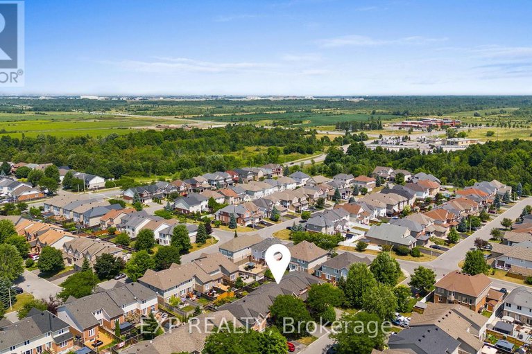 28676193/485-grey-seal-circle/riverside-southgloucester-glen/ottawa/ontario/K1V2H7_45