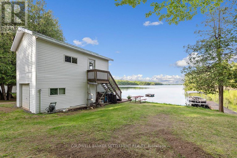 28398318/1672-dalhousie-conc-8-concession/lanark-highlands-dalhousie-twp/lanark-highlands/ontario/K0G1M0_21