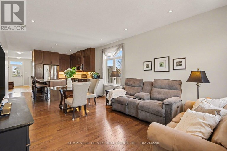 29650659/171-royal-landing-gate/north-grenville-twp-kemptville-south/north-grenville/ontario/K0G1J0_10