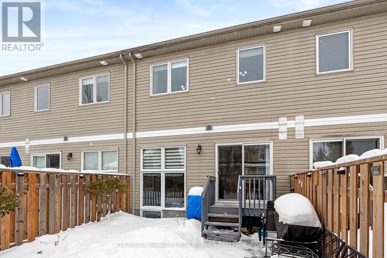 29443454/32-dundalk-private/stonebridge/ottawa/ontario/K2J0J5_31