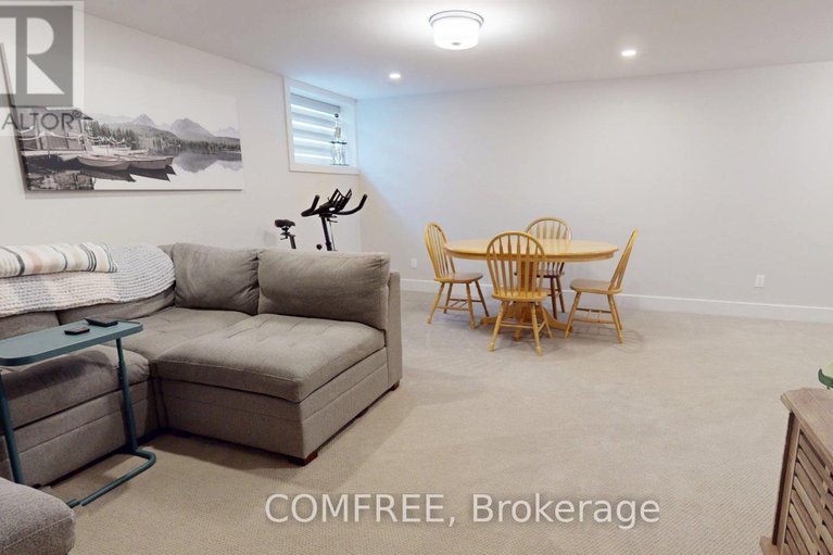 29681644/663-putney-crescent/stittsville-central/ottawa/ontario/K2S2N7_25