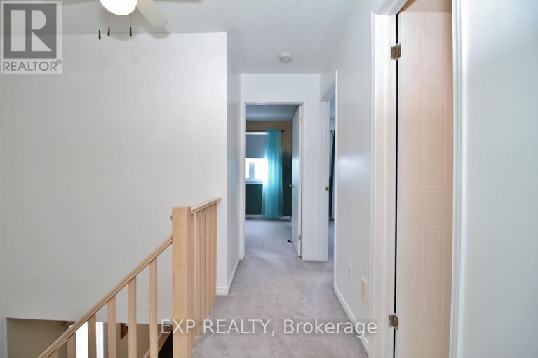 28815931/2127-lauzon-street/fallingbrookgardenway-south/ottawa/ontario/K4A3K7_13