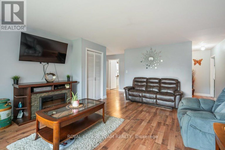 28525897/5466-county-8-road/south-dundas-williamsburgh-twp/south-dundas/ontario/K0C1X0_15