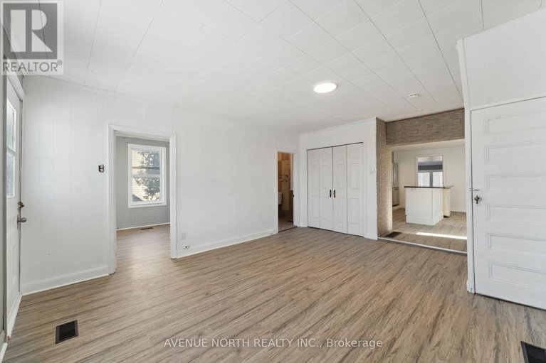 29618052/6958-notre-dame-street/chateauneuf/ottawa/ontario/K1C1H7_5