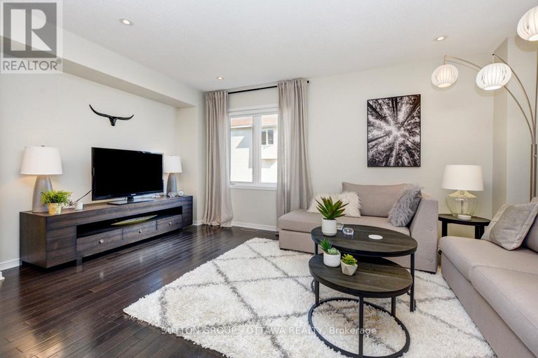 28533066/408-sadar-private/cedargrovefraserdale/ottawa/ontario/K2J3T3_12