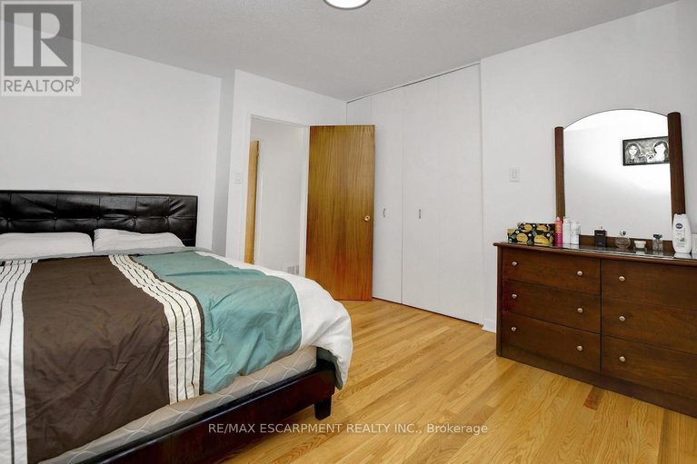 29414912/31-bellfield-street/bayshore/ottawa/ontario/K2B6K7_33