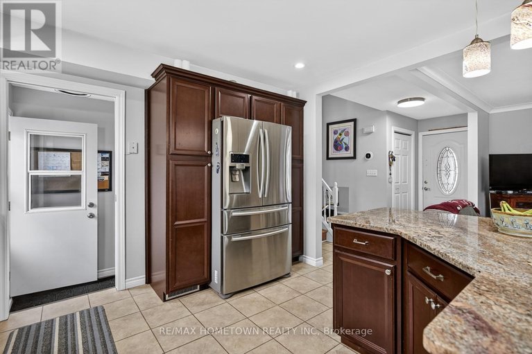 29660309/5-meikle-drive/augusta-twp/augusta/ontario/K0E1P0_12