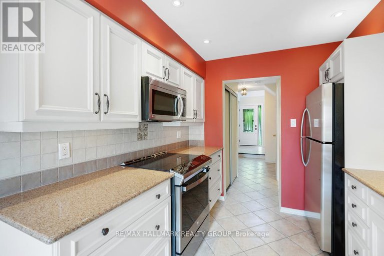 28605723/92-waterton-crescent/bridlewood/ottawa/ontario/K2M1Y5_8