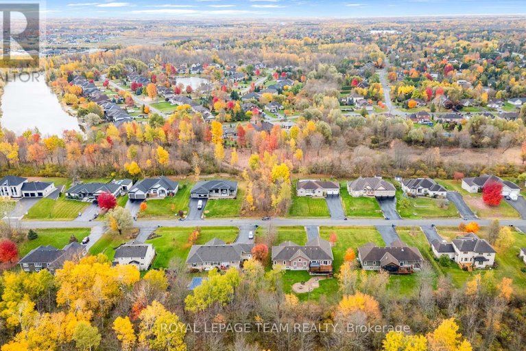 29688480/6703-pebble-trail-way/greely/ottawa/ontario/K4P0B7_46