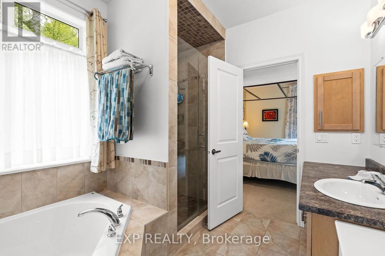 28406090/213-justin-drive/beckwith-twp/beckwith/ontario/K7C0C4_23