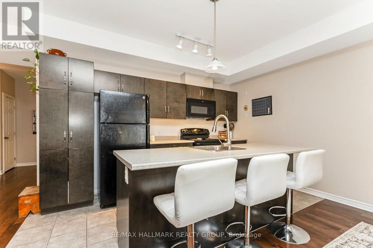 28243060/c-322-everest-private/elmvale-acres/ottawa/ontario/K1G4E3_10