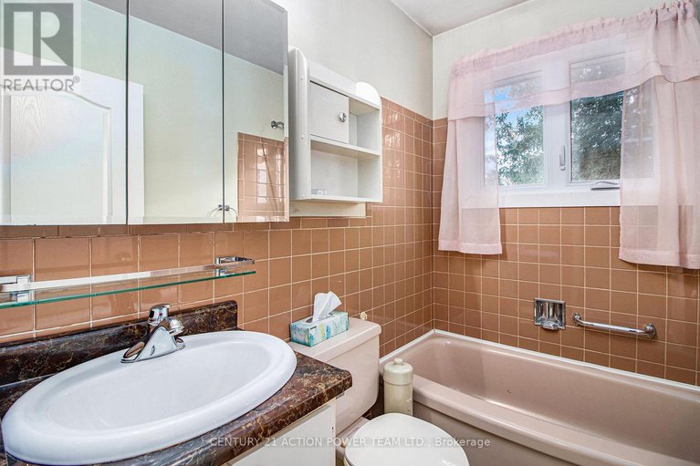 28840439/2-champagne-street/north-stormont-finch-twp/north-stormont/ontario/K0A1R0_18