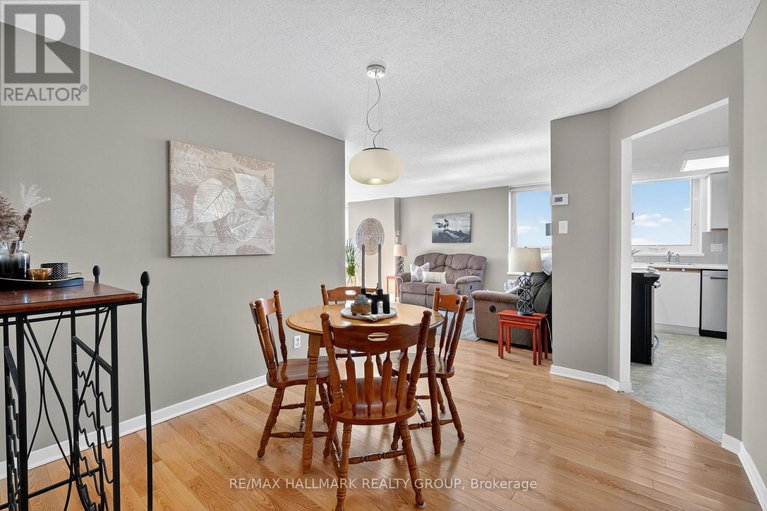 29622700/1207-80-sandcastle-drive/leslie-park/ottawa/ontario/K2H9E7_8