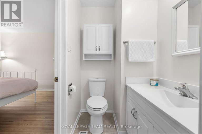 29081849/11-cherrywood-drive/arbeatha-park/ottawa/ontario/K2H6H1_26