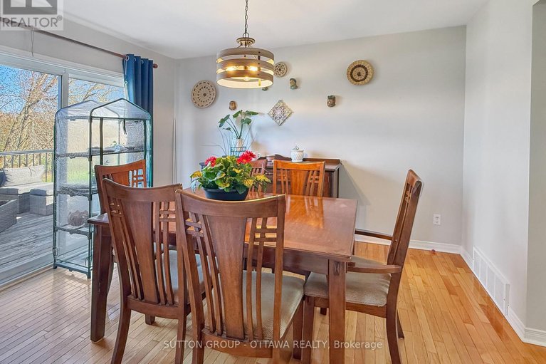 29680076/19408-county-18-road/south-glengarry-charlottenburgh-twp/south-glengarry/ontario/K0C1S0_14