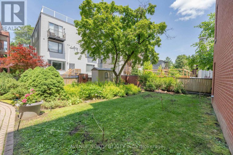 28651322/106-969-north-river-road/overbrook/ottawa/ontario/K1K3V3_23