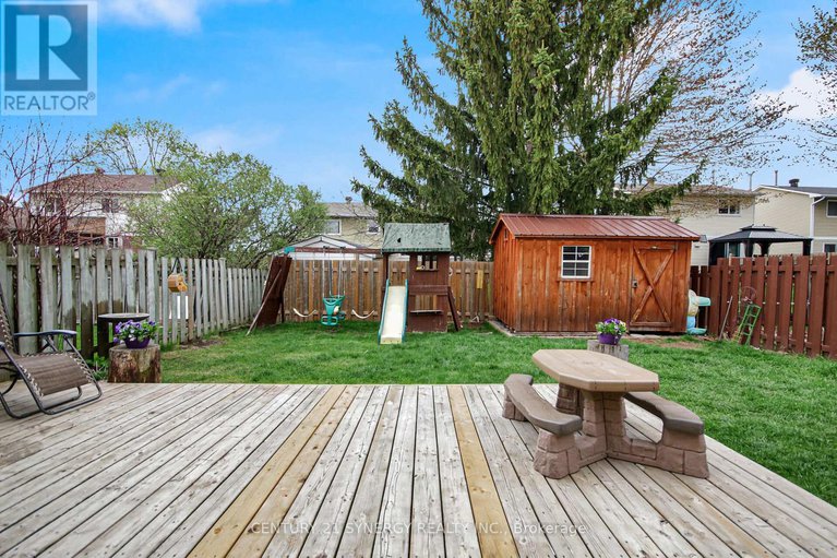 28283837/19-seabrooke-drive/glencairnhazeldean/ottawa/ontario/K2L2H8_37