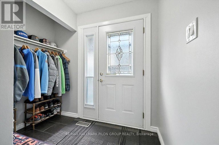 28798158/1417-ballard-court/pineview/ottawa/ontario/K1B4Y9_9