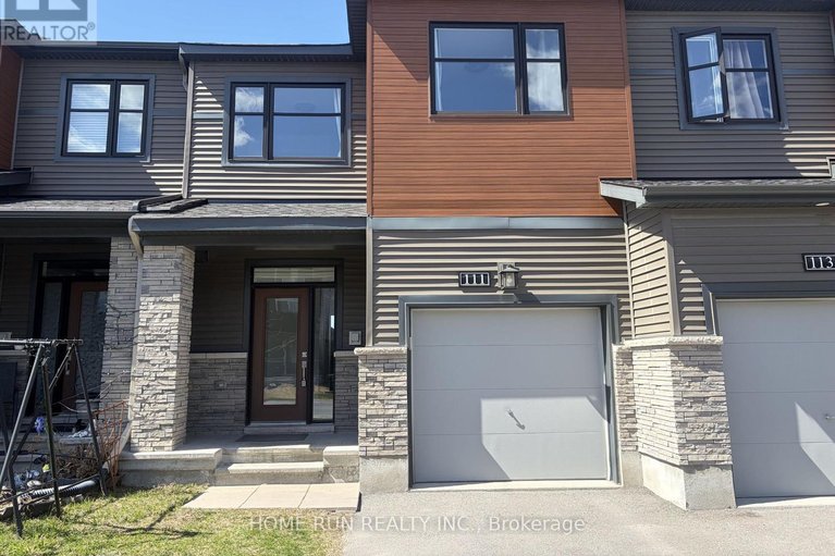 29658905/111-teelin-circle/half-moon-bay/ottawa/ontario/K2C3H2_1