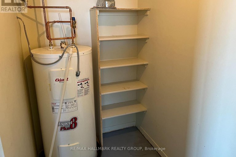 29411119/708-80-sandcastle-drive/leslie-park/ottawa/ontario/K2H9E7_17