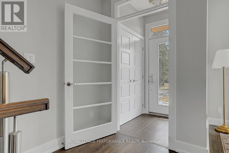 29660166/1285-livingstone-avenue/alta-vista/ottawa/ontario/K1H7P7_2