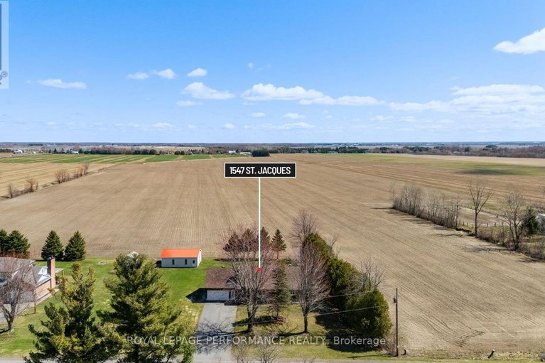 29645047/1547-st-jacques-road/russell-twp/russell/ontario/K0A1W0_3