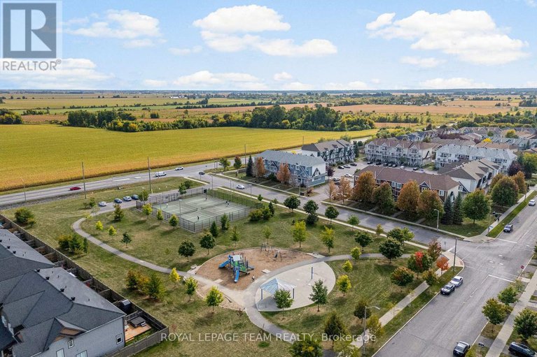 28888816/368-crownridge-drive/emerald-meadowstrailwest/ottawa/ontario/K2M3A4_39