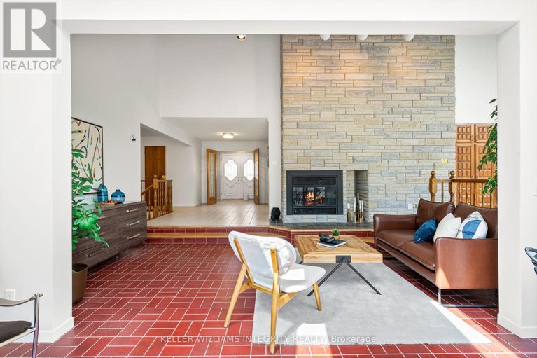 28227468/108-margaret-anne-drive/huntley-ward-south-east/ottawa/ontario/K0A1L0_22